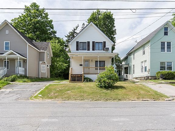 2nd image of 715 West St