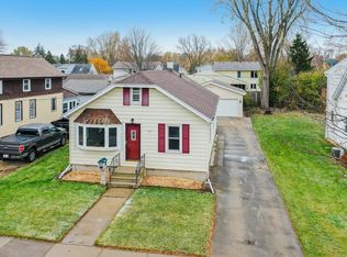 333 Grandview Ave, Menasha, WI 54952