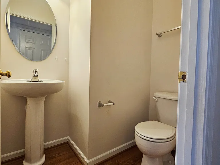 618 Rainier Rd — Photo 21