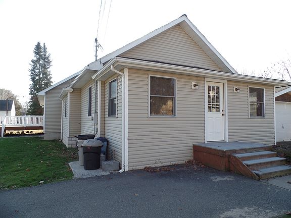 4th image of 717 Grant St