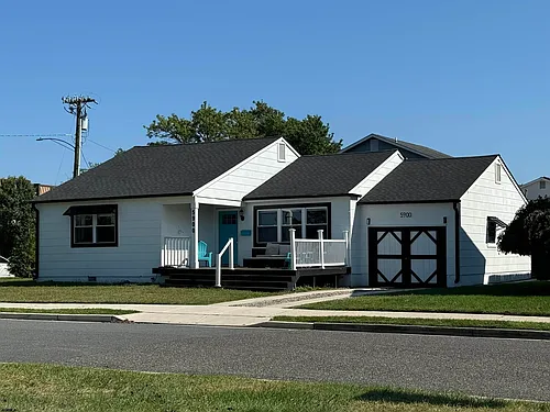 5900 Burk Ave Photo 1