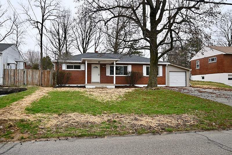 1st image of 62 Utz Dr