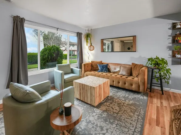 1898 Lynwood Dr APT C, Concord, CA 94519