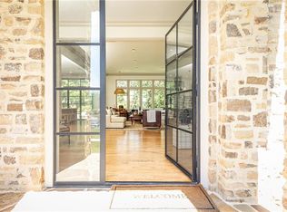 4785 Brinkley Ln, Sandy Springs, GA 30342