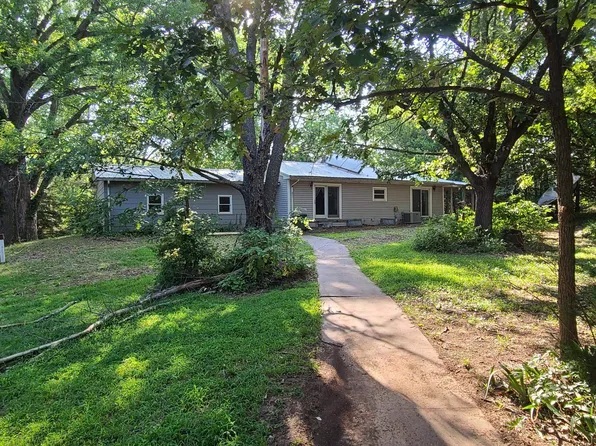 3164 51st Rd, Udall, KS 67146