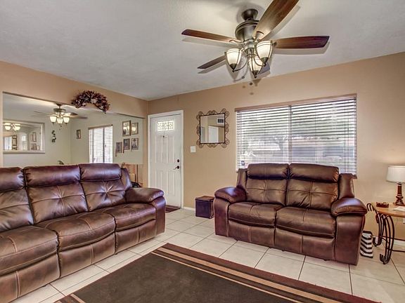 5th image of 2308 E Randall Dr