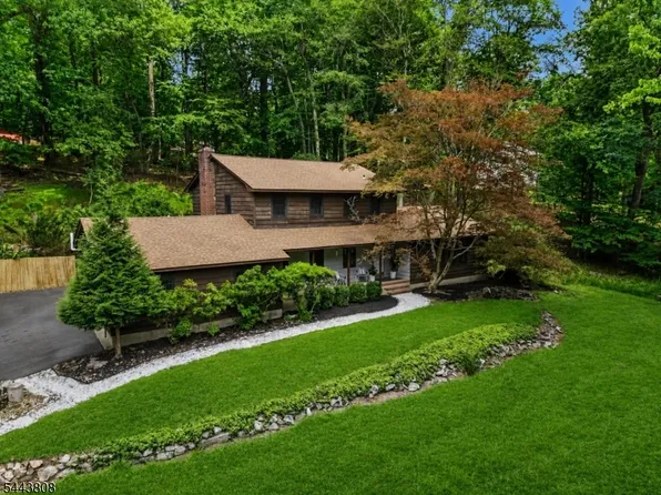32 Cherryville Hollow Rd, Raritan Twp., NJ 08822