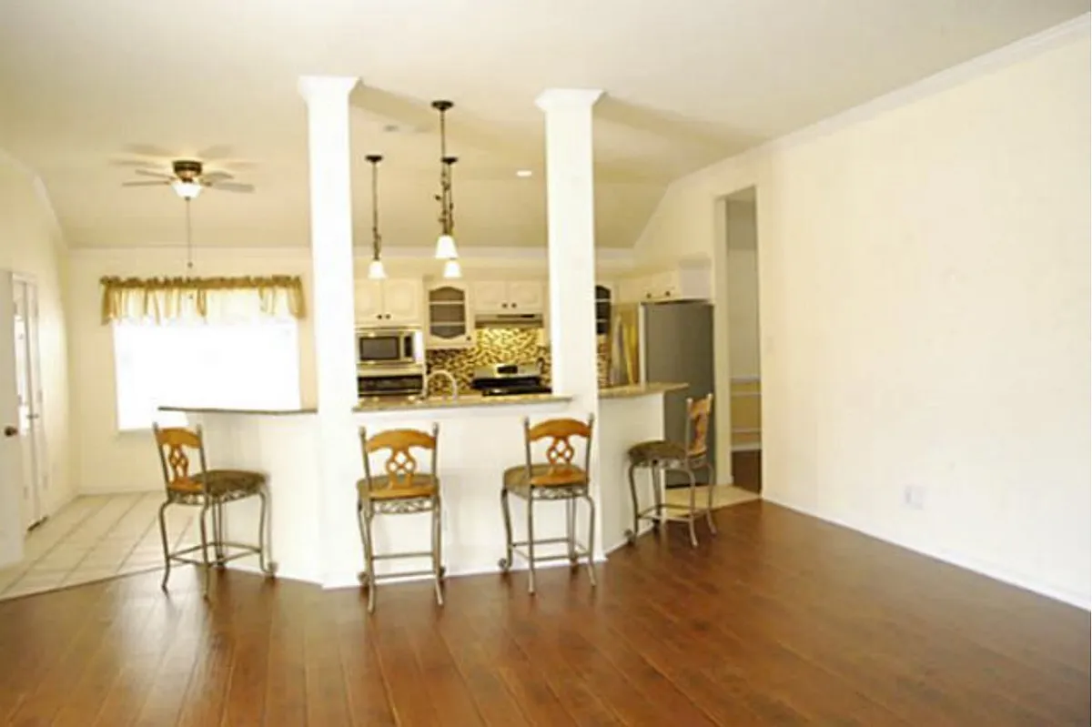 Building Photo - 5605 Fruitwood Dr