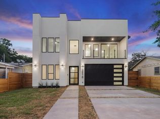 3218 Herbert St, Dallas, TX 75212