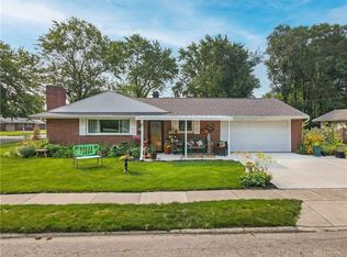 700 Fairhaven Ct, Dayton, OH 45419