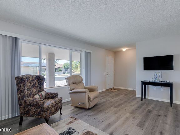 5th image of 10733 W Pineaire Dr
