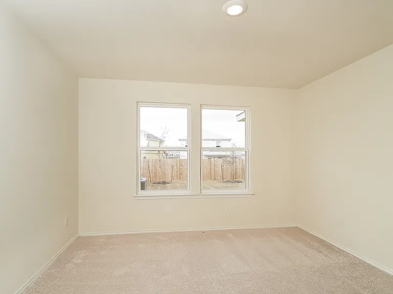 819 Retama Pass — Photo 9