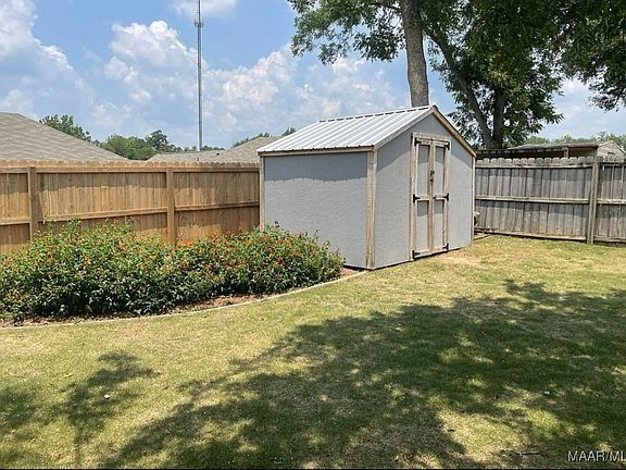 4th image of 533 Mount Airy Dr