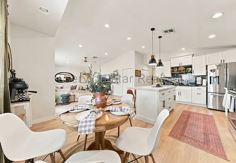2162 E Concorda Dr — Photo 12