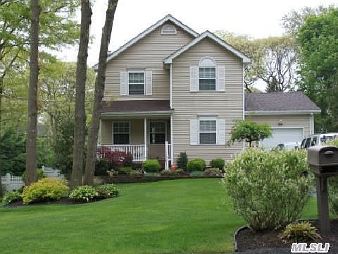 1st image of 24 Forest Ave