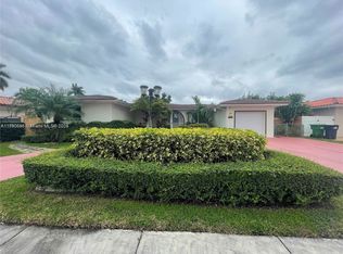 10213 SW 8th St, Miami, FL 33174