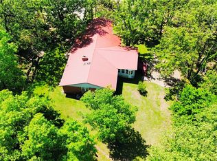 9825 Highway 74, Huntsville, AR 72740