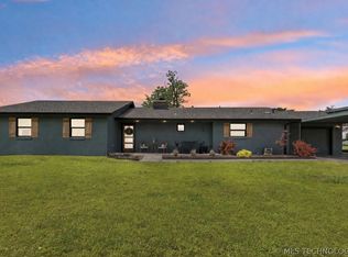 7207 E 166th St N, Collinsville, OK 74021