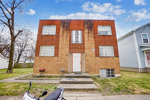 631 Mulberry St Photo 1