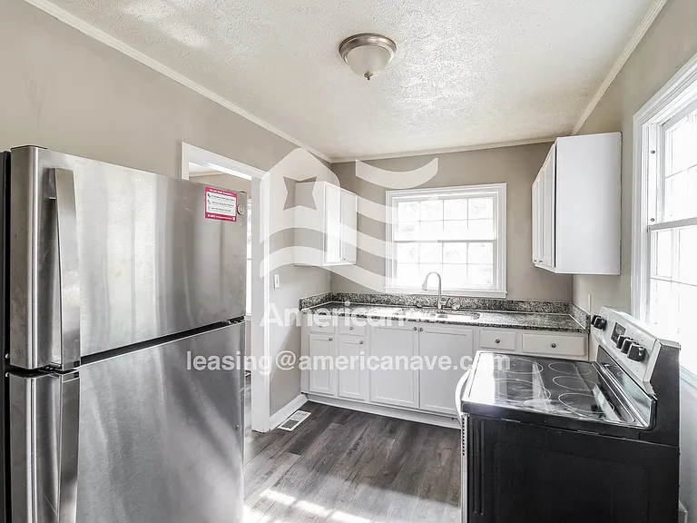 1654410_007_kitchen_13856885.jpg