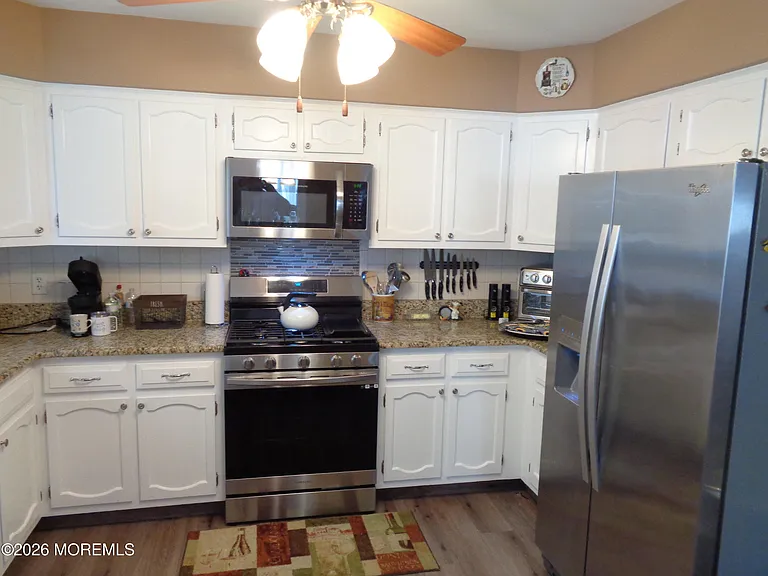 135A Sunset Rd — Photo 8