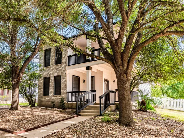 5814 Negley, Kyle, TX 78640