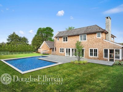 32 Wainscott Hollow Rd, Wainscott, NY, 11975