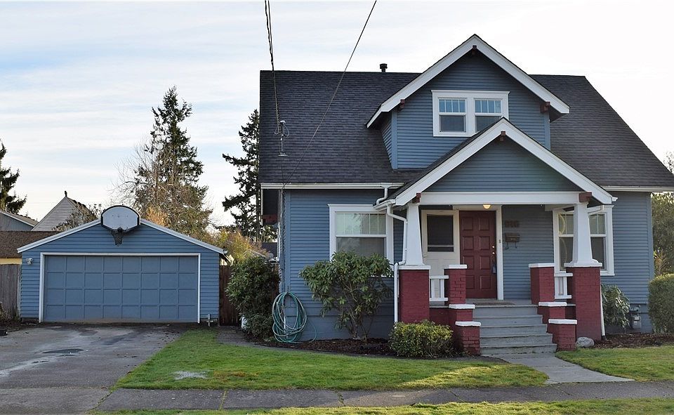 1st image of 916 3rd Ave NW