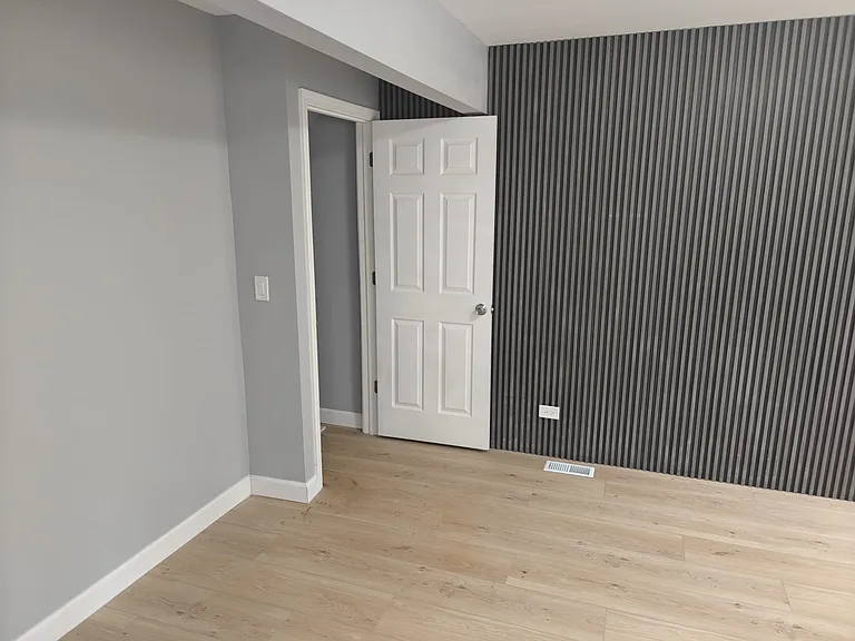 2208 Kensington Dr — Photo 34