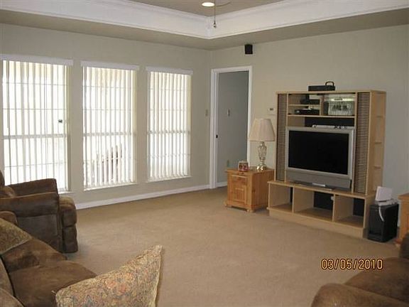 5th image of 3116 Avenue B