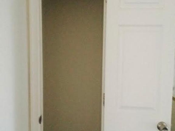 4th image of 3248 N Carlisle St