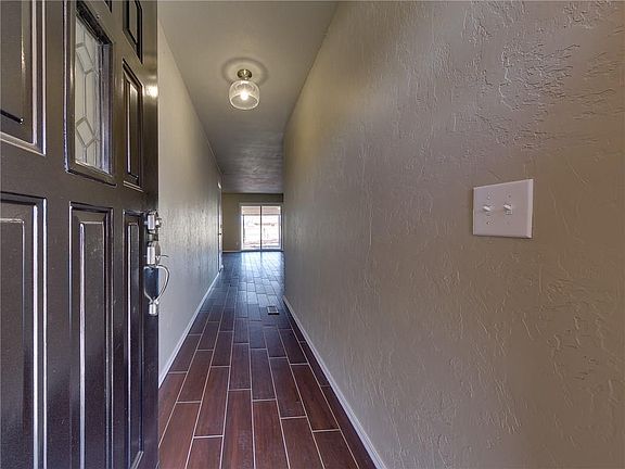 3rd image of 2731 Richardson Dr