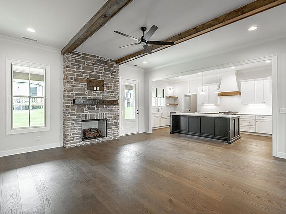 4th image of 29 Anna Grace Ln