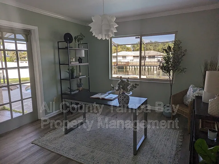 3931 Venetian Way — Photo 10