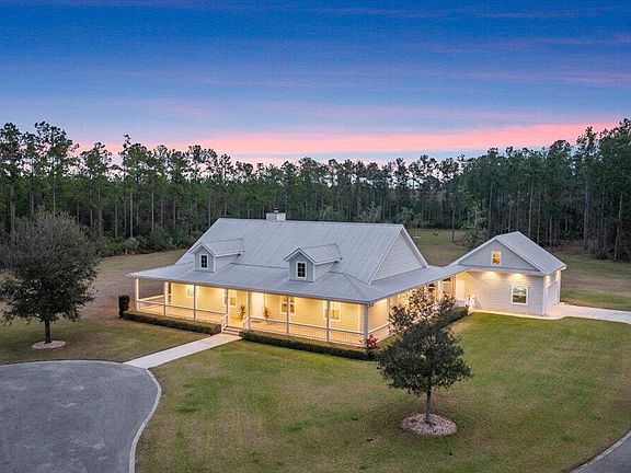 2nd image of 110 Creekside Dr