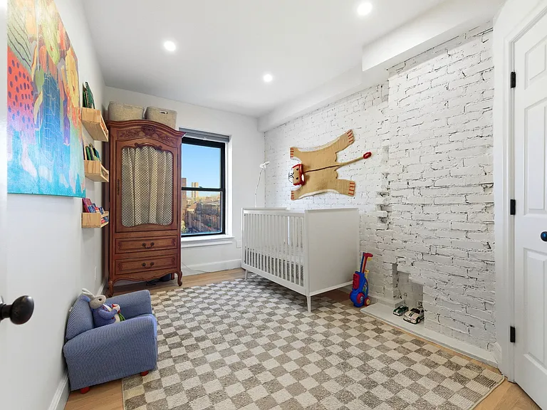 552 Columbus Ave #Penthouse 6 — Photo 19