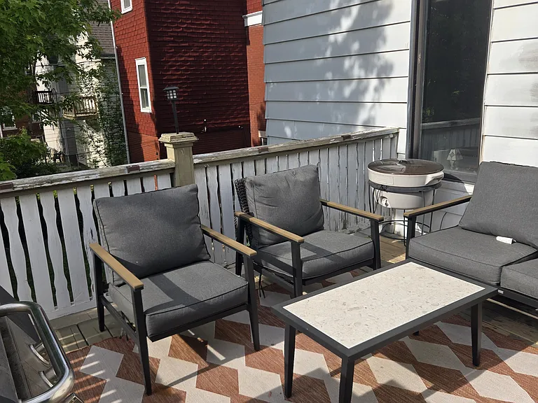 2611 N Humboldt Blvd — Photo 28