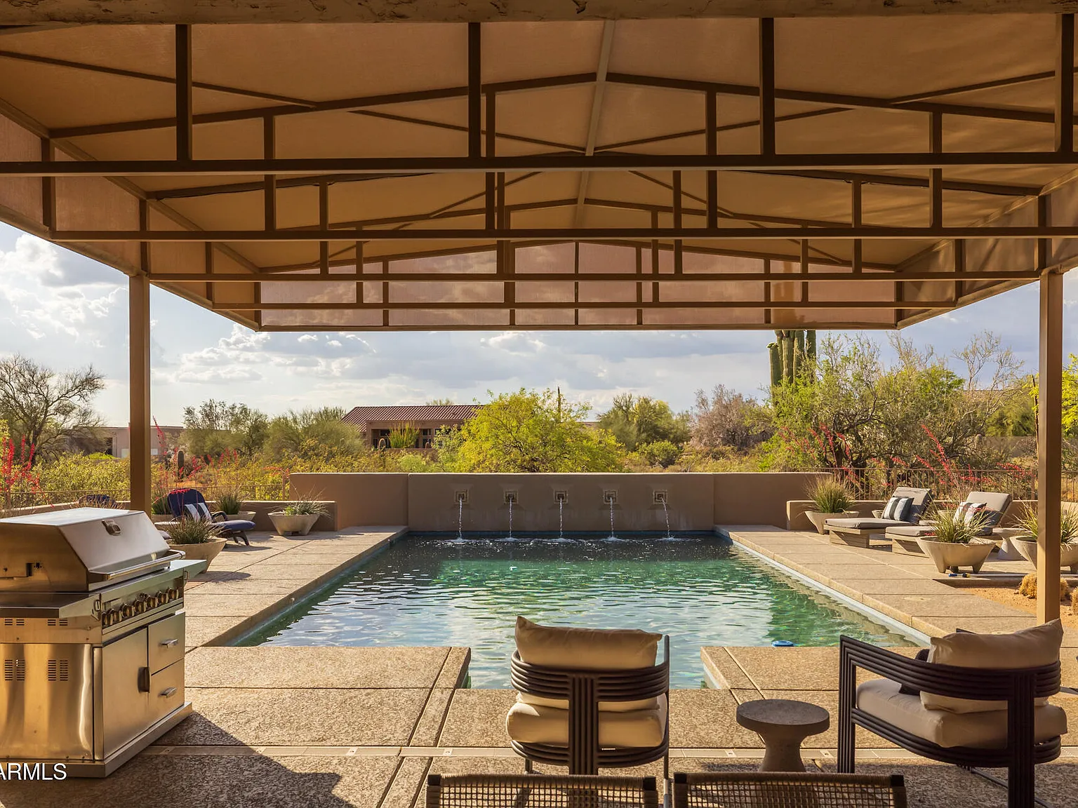 4 bed, 3.0 bath, 2830 sqft, $5,000 — Photo 1