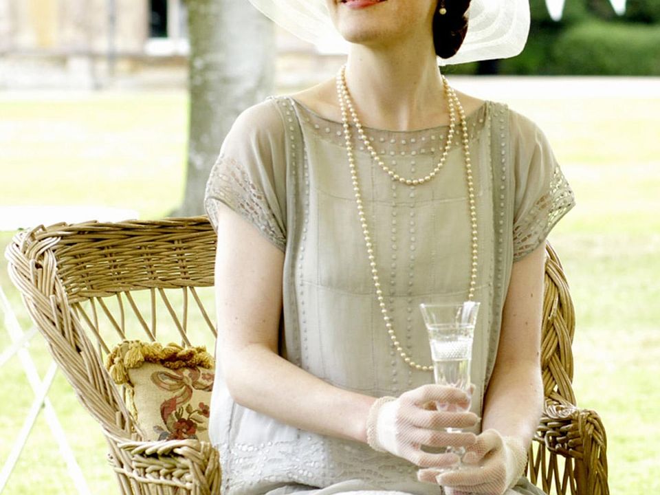 Victorian posh ("For your eyes only .....")