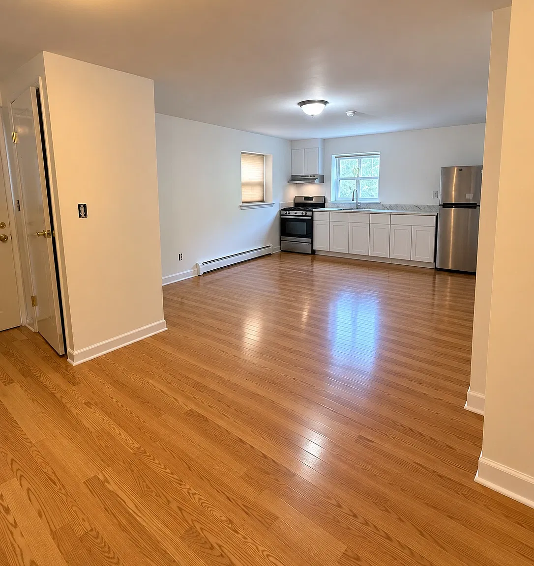 Fairview Ave, Tuckahoe — Photo 3