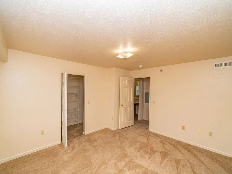 Tracy Creek Apartment Homes — Photo 62
