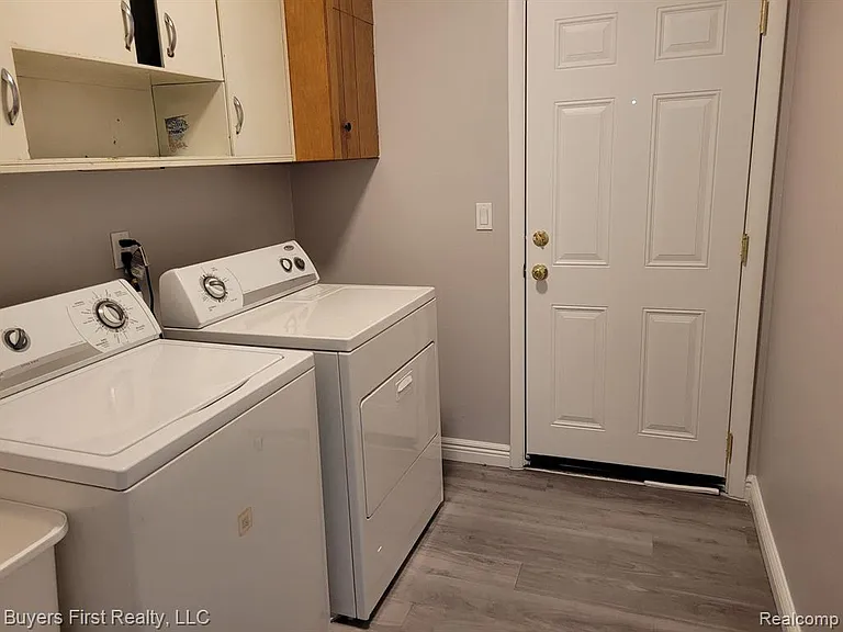 18425 Alta Vista Dr — Photo 7