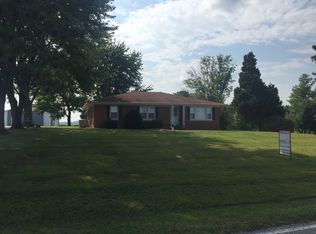 50 Stierley Rd N, Wadesville, IN 47638