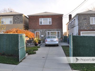 3220 Lafayette Avenue, Bronx, NY, 10465