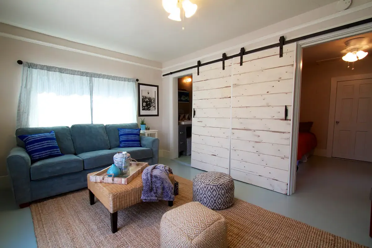 2 bed, 620 sqft, $3,495 — Photo 3