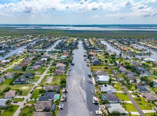 2716 SW 37th Ter, Cape Coral, FL 33914