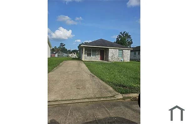 Building Photo - 5460 Jenard