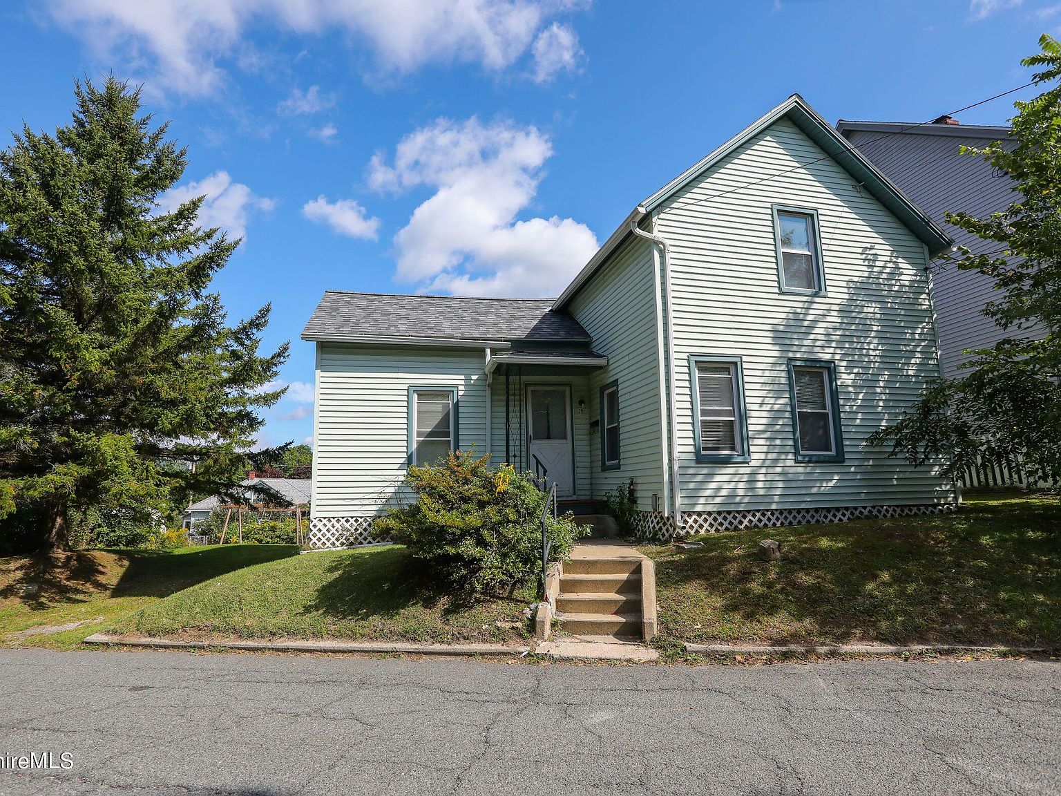 28 Meadow St, Adams, MA 01220 | Zillow