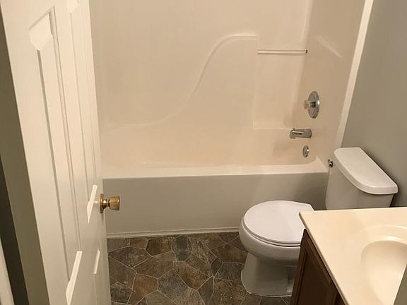 2nd bathroom
