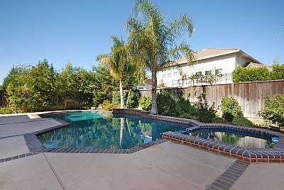 3rd image of 2571 Hepworth Dr